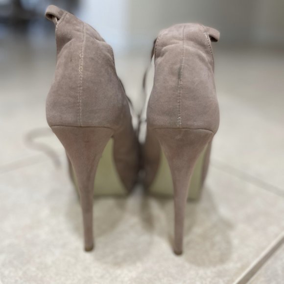 Women's Size 8 Colin Stuart Nude Tie Up Heels - Picture 7 of 8